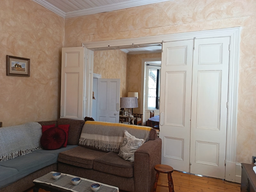 5 Bedroom Property for Sale in College Hill Eastern Cape